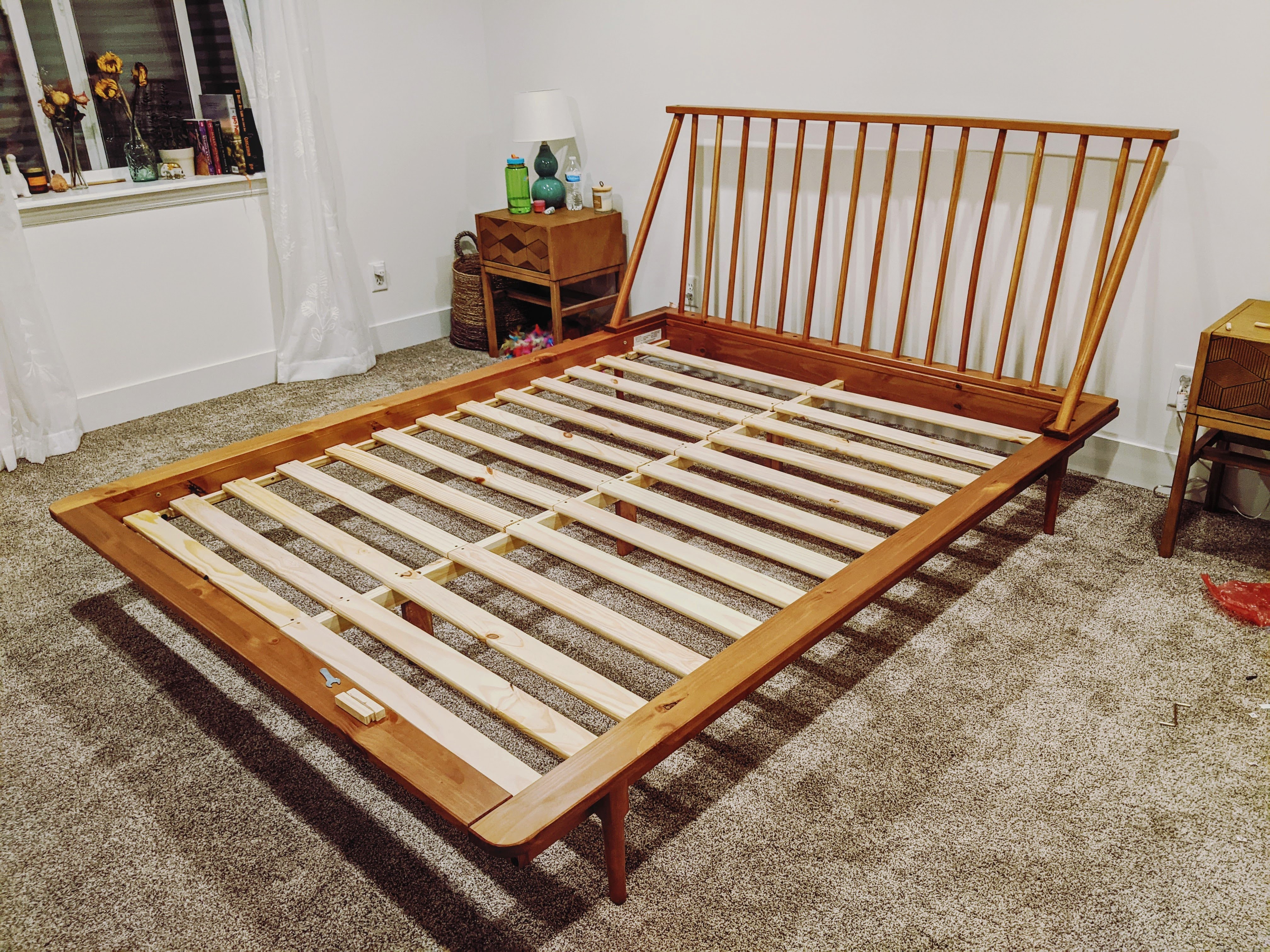 queen platform bedframe with spindle headboard